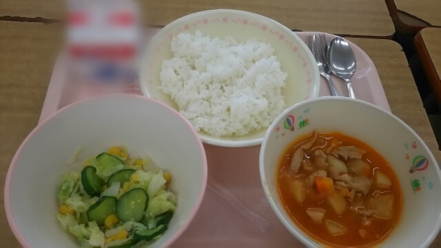 給食の 残さず食べなさい に苦しんだ体験談 ほぼ毎日居残り 引き出しの中に隠した ニコニコニュース