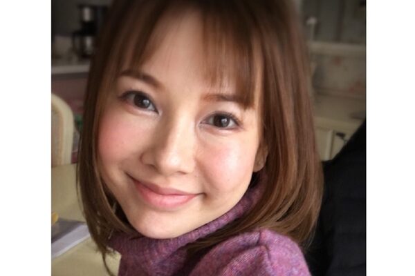 上原さくら 加工一切なしの薄化粧にファン騒然 下膨れが ニコニコニュース