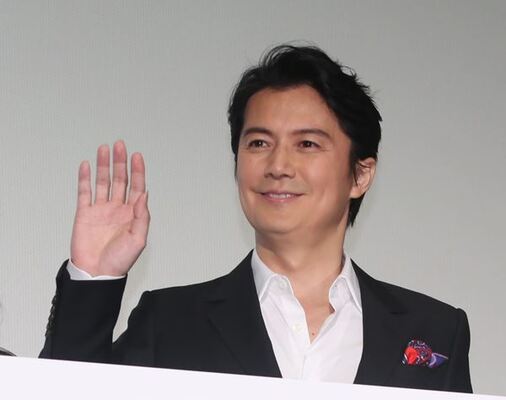 福山雅治 ザコシのモノマネ公認 器がデカイ と称賛の声 ニコニコニュース 福山雅治 ザコシのモノマネ公認 器がデカイ と称賛の声 ニコニコニュース