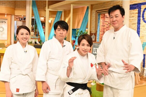 安住紳一郎アナ 柔道 出口クリスタ選手のハードなトレーニングに挑戦 ニコニコニュース 安住紳一郎アナ 柔道 出口クリスタ選手のハードなトレーニングに挑戦 ニコニコニュース
