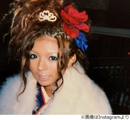 益若つばさ ギャル全盛期 の成人式ショット ニコニコニュース