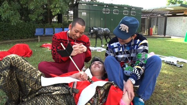 京都競馬場を舞台に武将様と千鳥が大暴れ 武将様劇場 が第2幕に突入 ニコニコニュース