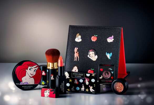黒を基調としたプリンセスデザイン ディズニーストア Black Cosmeシリーズ ニコニコニュース 黒を基調としたプリンセスデザイン ディズニーストア Black Cosmeシリーズ ニコニコニュース