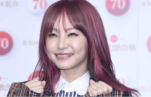 Lisa エロかっこいい先輩 との仲睦まじいshotに絶賛の声 2人ともかわいすぎ 双子みたい ニコニコニュース Lisa エロかっこいい先輩 との仲睦まじいshotに絶賛の声 2人ともかわいすぎ 双子みたい ニコニコニュース