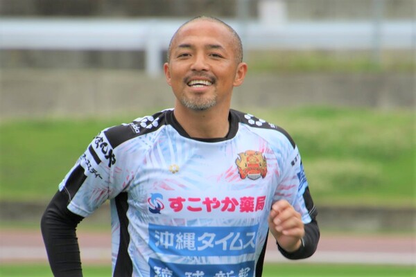 自信作 小野伸二 こだわり滲む シブシブ ノリノリ の手洗い推奨動画を自画自賛 ニコニコニュース 自信作 小野伸二 こだわり滲む シブシブ ノリノリ の手洗い推奨動画を自画自賛 ニコニコニュース