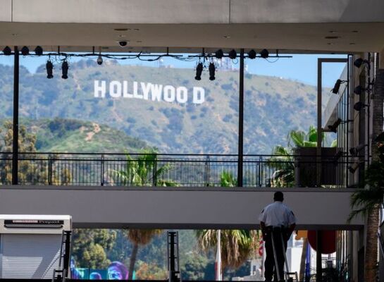 中国当局の検閲を受け入れるハリウッド映画界 米議員 政府協力停止の法案提出 ニコニコニュース 中国当局の検閲を受け入れるハリウッド映画界 米議員 政府協力停止の法案提出 ニコニコニュース