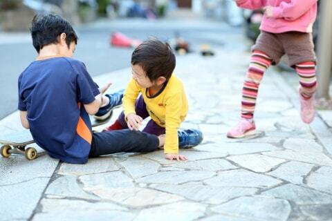 道路族問題 昔はみんな家の前で遊んでいた は通用しない 被害者サイトの管理人に聞く ニコニコニュース 道路族問題 昔はみんな家の前で遊んでいた は通用しない 被害者サイトの管理人に聞く ニコニコニュース