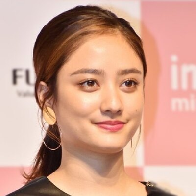 谷まりあ 胸元あらわな大胆 おうち時間 Shotに反響続々 色気やばい 反則です ニコニコニュース 谷まりあ 胸元あらわな大胆 おうち時間 Shotに反響続々 色気やばい 反則です ニコニコニュース