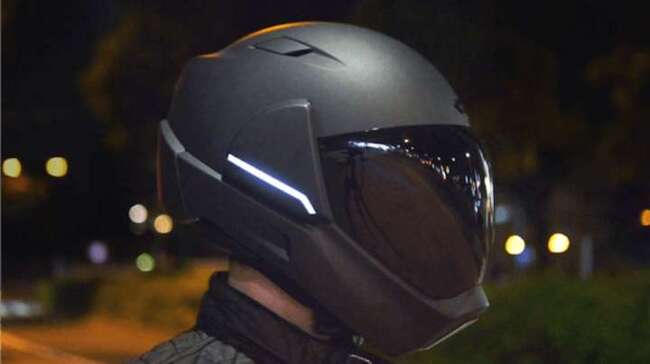 まじ未来的 ヘルメット内にナビや天気情報が浮かび上がるんです ニコニコニュース まじ未来的 ヘルメット内にナビや天気情報が浮かび上がるんです ニコニコニュース