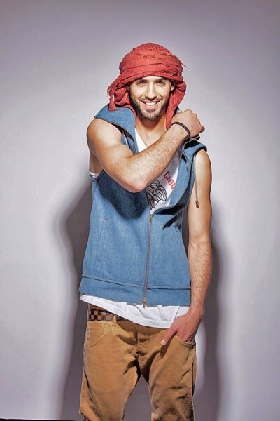 イケメン過ぎて国外退去となったオマール氏が初来日 森永乳業 うっとりフェイス大撮影会開催 ニコニコニュース