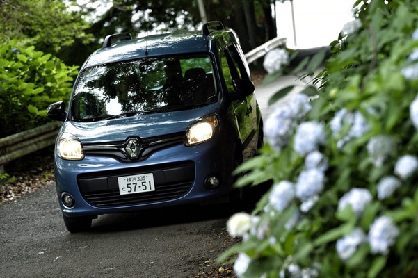 フランス人が ン ルノー カングー なぜこんなに見る もとは商用車 日本でおしゃれなツールになった背景 ニコニコニュース