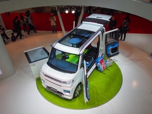 日本の 四角い軽自動車 見た目はアレだが実はものすごくよく考えられている 中国メディア ニコニコニュース 日本の 四角い軽自動車 見た目はアレだが実はものすごくよく考えられている 中国メディア ニコニコニュース