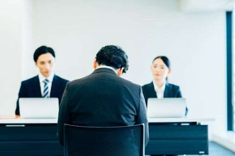 態度が悪いから即日解雇 会社から突然の命令 出社はやめるべき ニコニコニュース