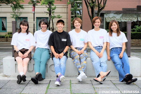 Inac ホットな同級生ユニット ねずみーず のオリジナルtシャツが受注販売中 ニコニコニュース