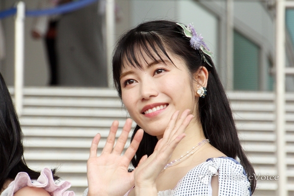 横山由依 お尻 トレーニングに 汗っかき へへへ ニコニコニュース