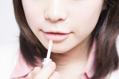 知らないアナタは メイク下手 メイクでやりがちな3つの過ち ヤンキーアイライン おかめチーク ニコニコニュース 知らないアナタは メイク下手 メイクでやりがちな3つの過ち ヤンキーアイライン おかめチーク ニコニコニュース