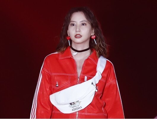 河北麻友子 異次元すぎる スタイルにファン驚き おへその位置どないなってるん ニコニコニュース 河北麻友子 異次元すぎる スタイルにファン驚き おへその位置どないなってるん ニコニコニュース