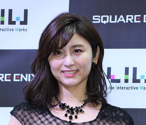 宇賀なつみ 胸元がチラリ ドレス姿 でワイン片手に微笑み 眩しい ギャップが最高です ニコニコニュース 宇賀なつみ 胸元がチラリ ドレス姿 でワイン片手に微笑み 眩しい ギャップが最高です ニコニコニュース
