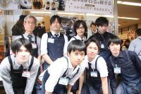 8人のイケメン書店店員が乙女の聖地 池袋でふれあい 写真集 書店男子 発売記念イベントレポート ニコニコニュース