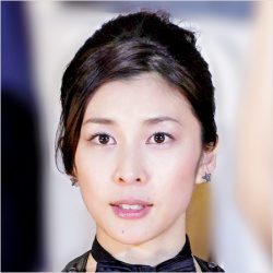 顔変わった 竹内結子 出産後初イベントでザワつかせた 若返り ニコニコニュース