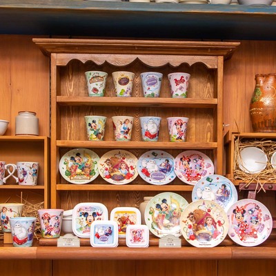 ミッキーや新しい4つの施設モチーフ 東京ディズニーランド 新エリアグッズ お土産 ニコニコニュース ミッキーや新しい4つの施設モチーフ 東京ディズニーランド 新エリアグッズ お土産 ニコニコニュース