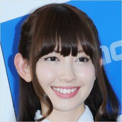 胸が 入りきらない 小嶋陽菜 有吉の夏休み で大胆告白連発に男たち歓喜 ニコニコニュース