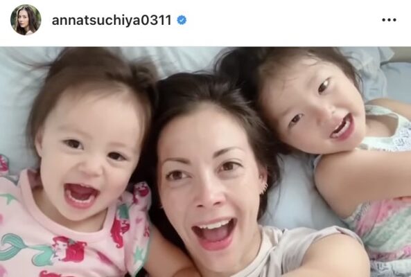 土屋アンナ 娘たちと3人で顔を寄せ合った 朝のお遊び動画 公開し反響 仲良し親子 みんな美人 ニコニコニュース 土屋アンナ 娘たちと3人で顔を寄せ合った 朝のお遊び動画 公開し反響 仲良し親子 みんな美人 ニコニコニュース