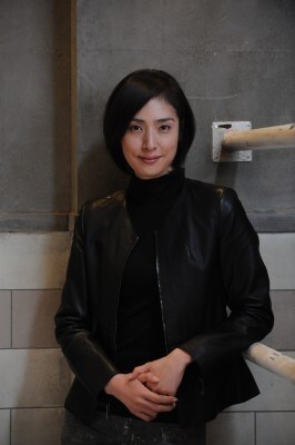 天海祐希が約10年ぶりに長髪をバッサリカット 新 木9 枠 緊急取調室 でテレ朝連ドラ初主演 ニコニコニュース 天海祐希が約10年ぶりに長髪をバッサリカット 新 木9 枠 緊急取調室 でテレ朝連ドラ初主演 ニコニコニュース