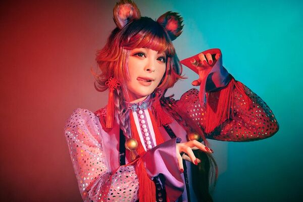 きゃりーぱみゅぱみゅ ハロウィンにホラー演出満載の初配信ワンマン ニコニコニュース