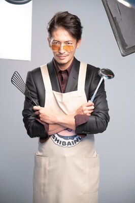 玉木宏 川口春奈 志尊淳 極主夫道 ポスター撮影に密着 ニコニコニュース 玉木宏 川口春奈 志尊淳 極主夫道 ポスター撮影に密着 ニコニコニュース