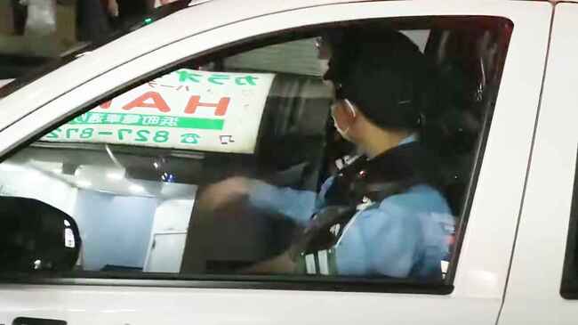 パトカーが一方通行の道を逆走 注意したら思いもよらぬ反応をされてしまう シートベルトも未着用 ニコニコニュース