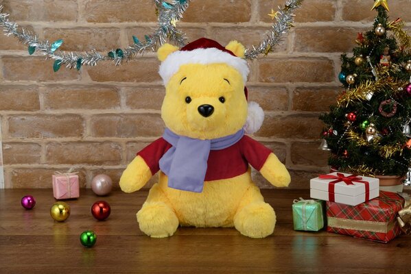 真っ赤なコスチューム姿 セガプライズ ディズニー くまのプーさん メガジャンボクリスマスぬいぐるみ ニコニコニュース 真っ赤なコスチューム姿 セガプライズ ディズニー くまのプーさん メガジャンボクリスマスぬいぐるみ ニコニコニュース