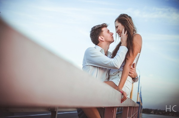 彼氏がキスしたくなる瞬間は 男性の心理を徹底解説します ニコニコニュース 彼氏がキスしたくなる瞬間は 男性の心理を徹底解説します ニコニコニュース