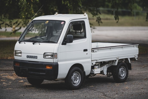 アメリカで高額落札 日本の軽トラック 軽自動車 6台がオークションに スバル360のポリスカー が400万円超え ニコニコニュース アメリカで高額落札 日本の軽トラック 軽自動車 6台がオークションに スバル360のポリスカー が400万円超え ニコニコニュース