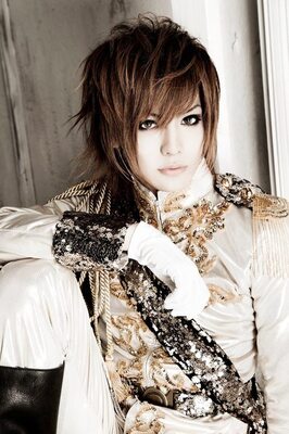 V系 Moran ボーカル Hitomiが ヴィジュアル系年史 をシーン分析 ニコニコニュース