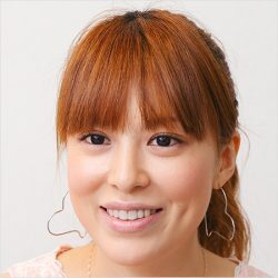 意味深な 毛が長い の見出しも あの Gバスト アナが 衝撃真実 を発信中 ニコニコニュース