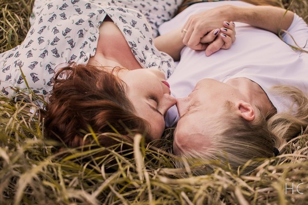 気づいたらキスしてた 男性の理性が飛ぶ 女性の無防備しぐさ ニコニコニュース 気づいたらキスしてた 男性の理性が飛ぶ 女性の無防備しぐさ ニコニコニュース