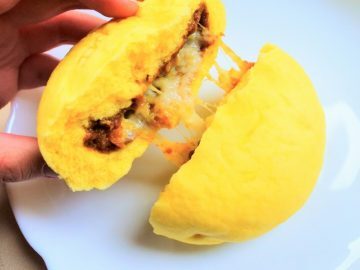 衝撃のコク旨 ファミマのココイチ監修の激辛チーズカレーまんを食べてみた ニコニコニュース