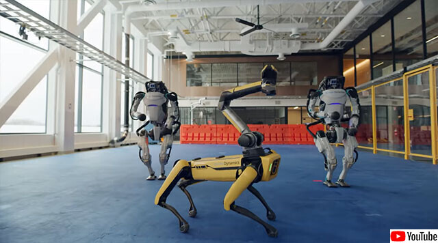 21年は3種のロボットたちの華麗なダンスでスタート 犬型スポット君も大活躍 ニコニコニュース 21年は3種のロボットたちの華麗なダンスでスタート 犬型スポット君も大活躍 ニコニコニュース