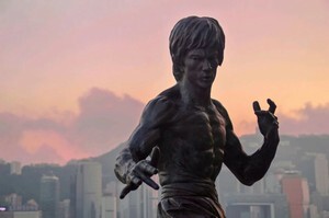 日本で今も高い知名度を誇る ブルース リー 日本人はなぜ夢中になった ニコニコニュース