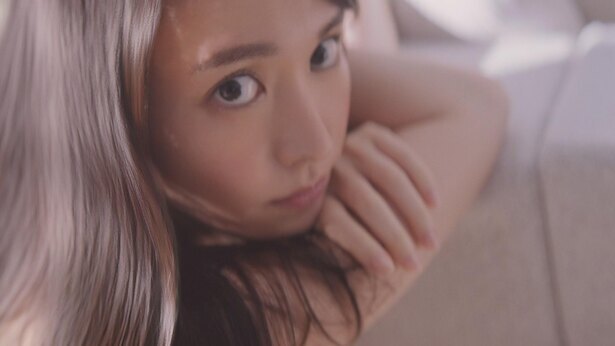 新垣結衣の 触ってみる のせりふにドキリ コーセーの新cmがスタート ニコニコニュース