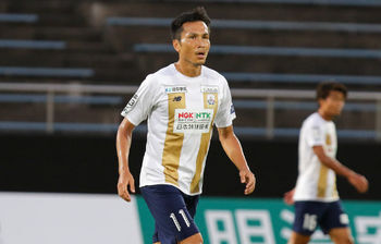 Jリーグ移籍情報まとめ 1月14日 元日本代表fw前田遼一が現役引退 古巣磐田のu 18コーチに ニコニコニュース Jリーグ移籍情報まとめ 1月14日 元日本代表fw前田遼一が現役引退 古巣磐田のu 18コーチに ニコニコニュース