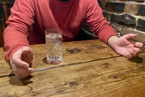 緊急事態宣言の夜 店は満席になった 新宿の居酒屋が 時短要請 を拒否する理由 ニコニコニュース 緊急事態宣言の夜 店は満席になった 新宿の居酒屋が 時短要請 を拒否する理由 ニコニコニュース