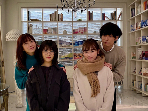 浜辺美波 ウチ彼 ４ショット 可愛さがえげつない ニコニコニュース