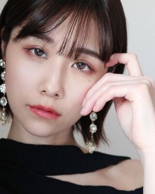 有村藍里 美しい 大人メイク を披露 クールビューティー 最強です の声 ニコニコニュース