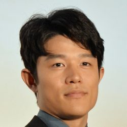 和製デ ニーロ 鈴木亮平が 王道恋愛ドラマで見せる役作りとは ニコニコニュース