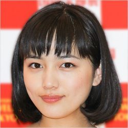 川口春奈 愛用マッサージ機で股付近を電動刺激する動画に 感動 の声 ニコニコニュース