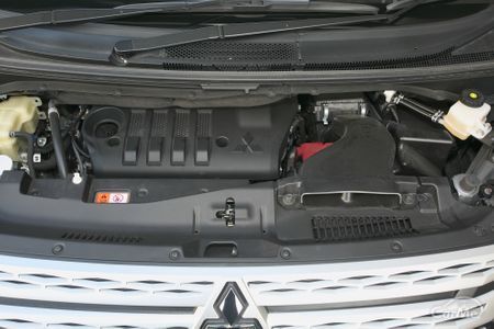 プロ解説 三菱 デリカd 5の維持費を徹底解説 ディーゼルならではの注意が必要 ニコニコニュース