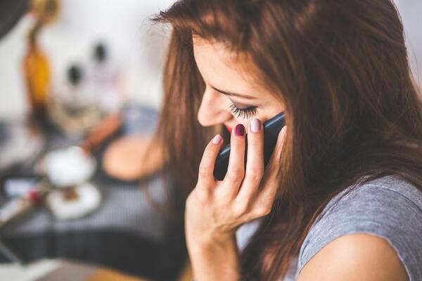 男性の本音 毎日彼氏と電話したい女性は正直どう を調査してみた ニコニコニュース 男性の本音 毎日彼氏と電話したい女性は正直どう を調査してみた ニコニコニュース
