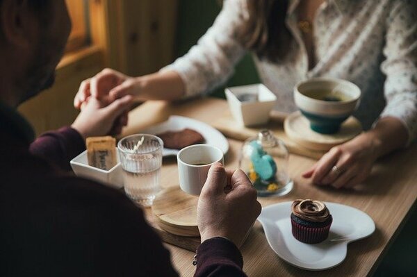 これって脈アリ 食事だけのデート に誘う男性心理って ニコニコニュース